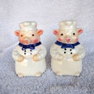 Salt and pepper shakers